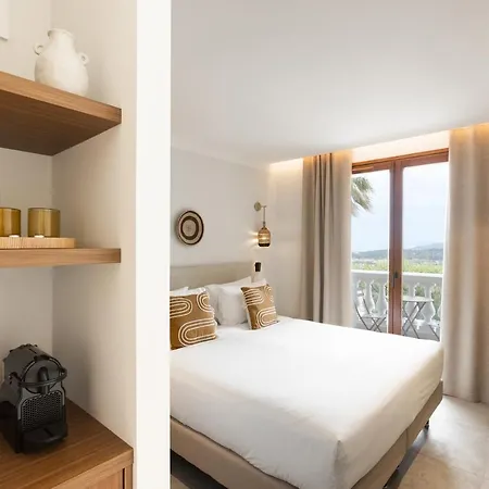 Le Mirage Ξενοδοχείο 4*