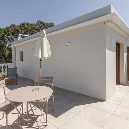 Le Mirage Ξενοδοχείο 4*