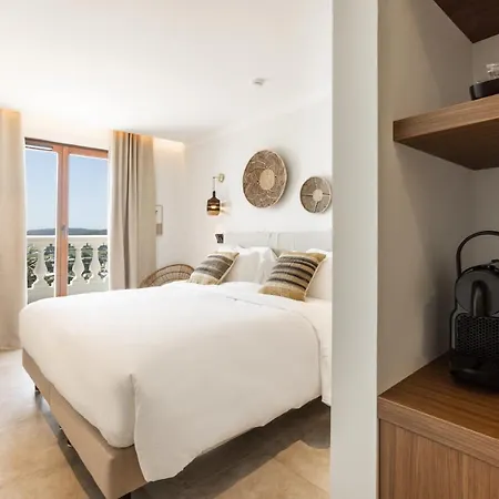 Le Mirage 4* Le Lavandou