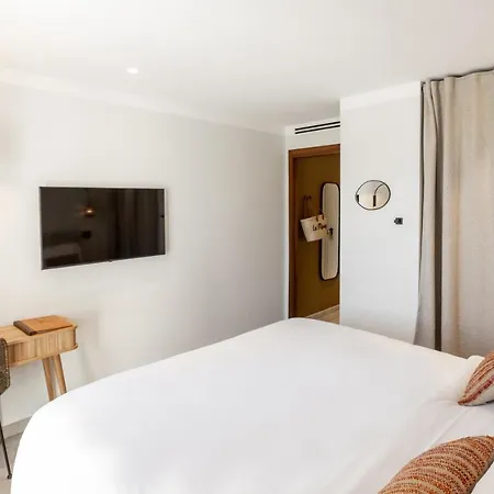 Le Mirage Hotel 4*